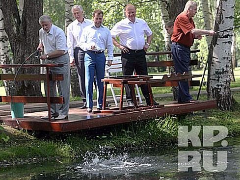 Руководство страны на рыбалке