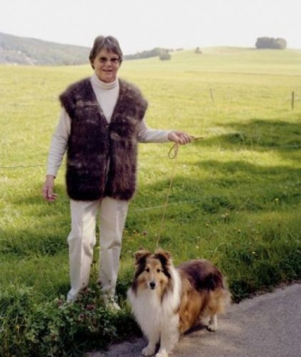 Одежда из шерсти домашних любимцев