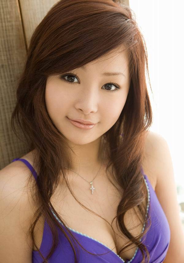 Японская модель Suzuka Ishikawa