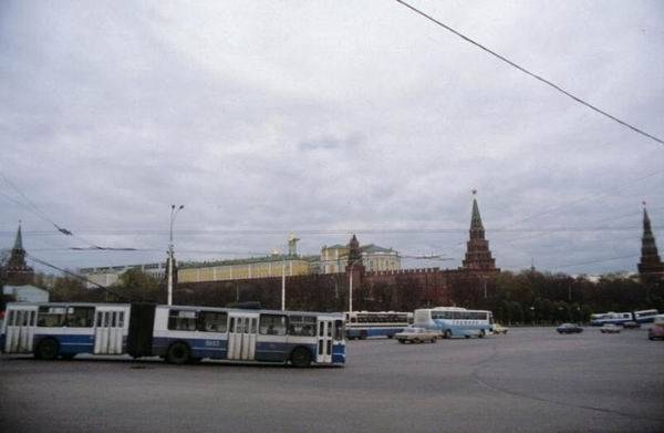 Москва и Ленинград. Фотографии 1990 года