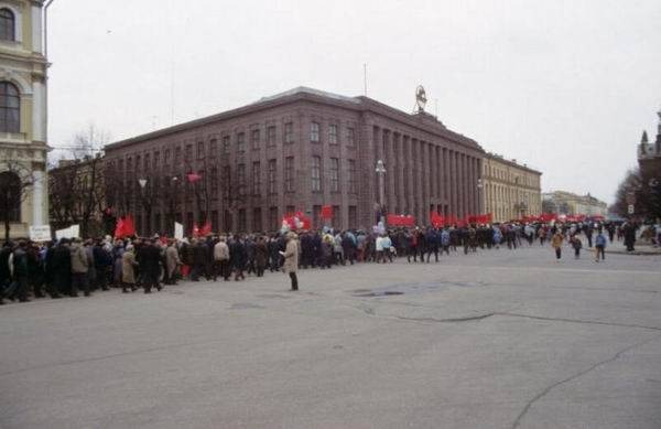 Москва и Ленинград. Фотографии 1990 года