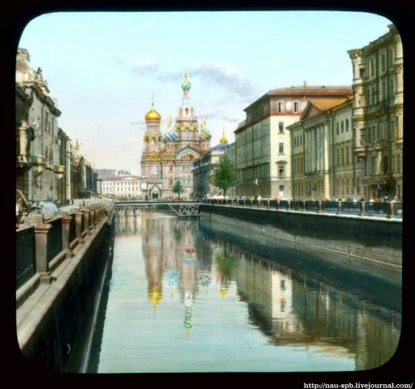 Разукрашенный старый Петербург