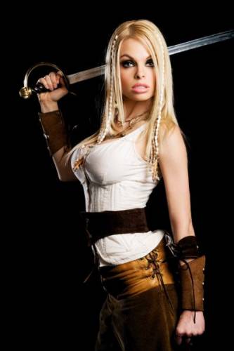 Девушки-пираты