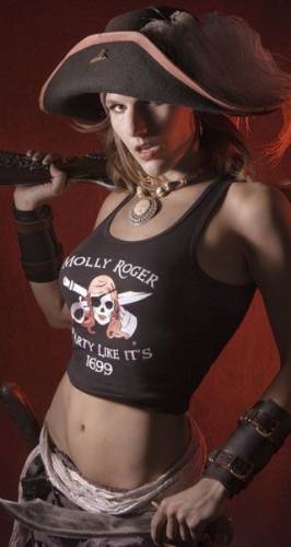 Девушки-пираты