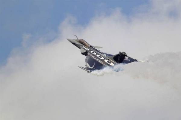 Авиашоу в Париже «Paris Air Show 2011»