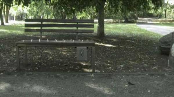 Монетизированная скамейка