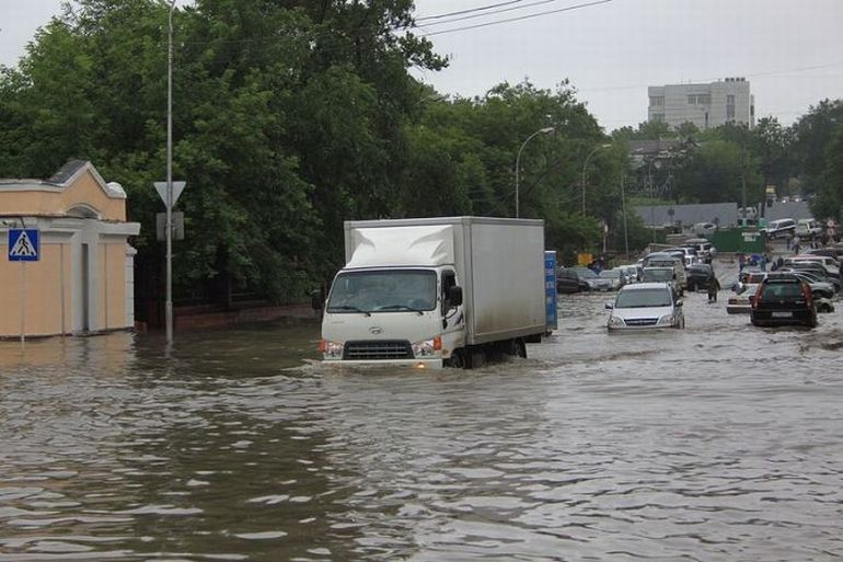 Дождь во Владивостоке (42 фото)