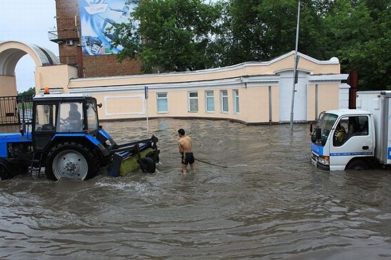 Дождь во Владивостоке (42 фото)