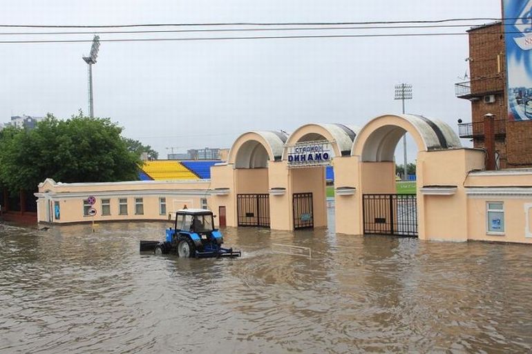 Дождь во Владивостоке (42 фото)