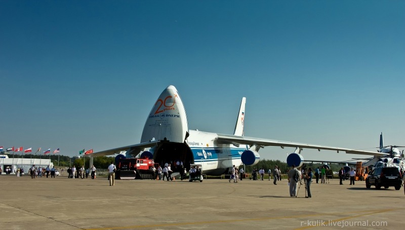 МАКС 2011. Первый день авиасалона