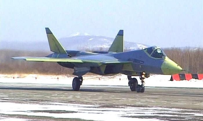 Истребитель Т-50 или ПАК ФА