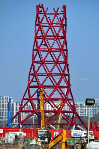 ArcelorMittal Orbit - странная скульптура в Лондоне