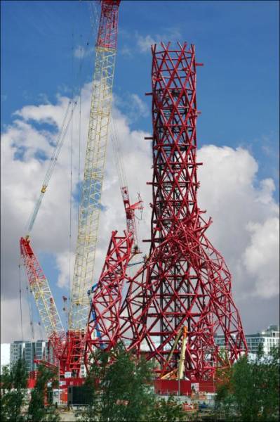 ArcelorMittal Orbit - странная скульптура в Лондоне