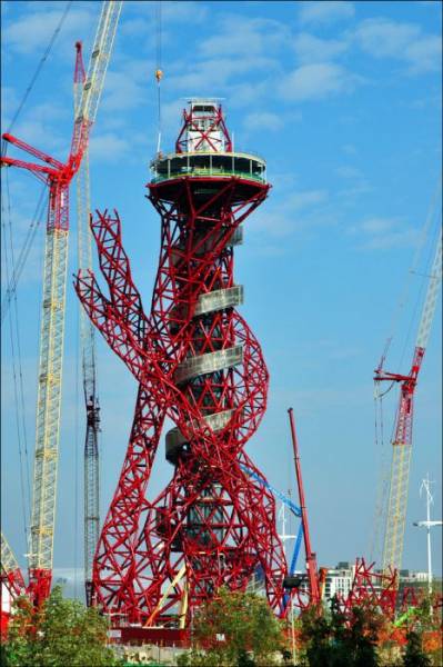 ArcelorMittal Orbit - странная скульптура в Лондоне