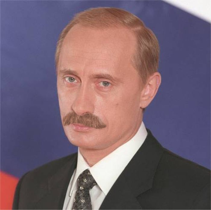 Усатый Путин